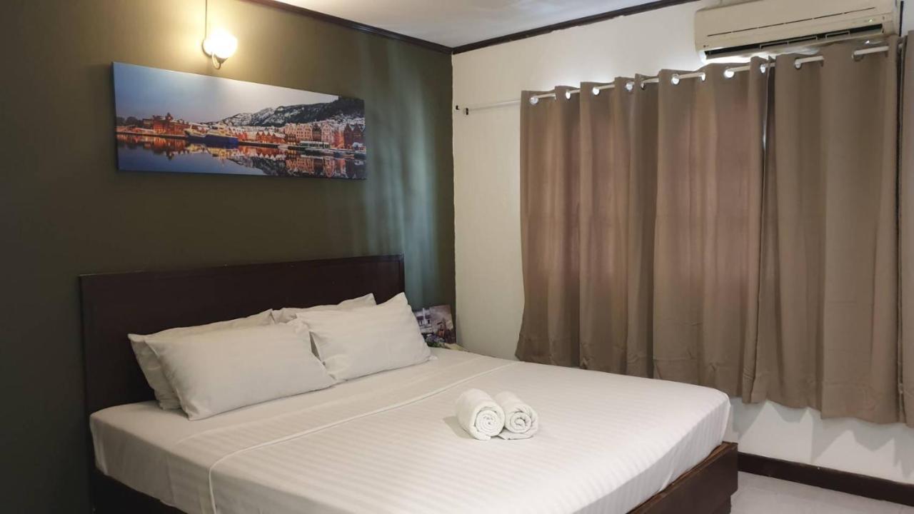 曼谷 Zen Sukhumvit33酒店 外观 照片