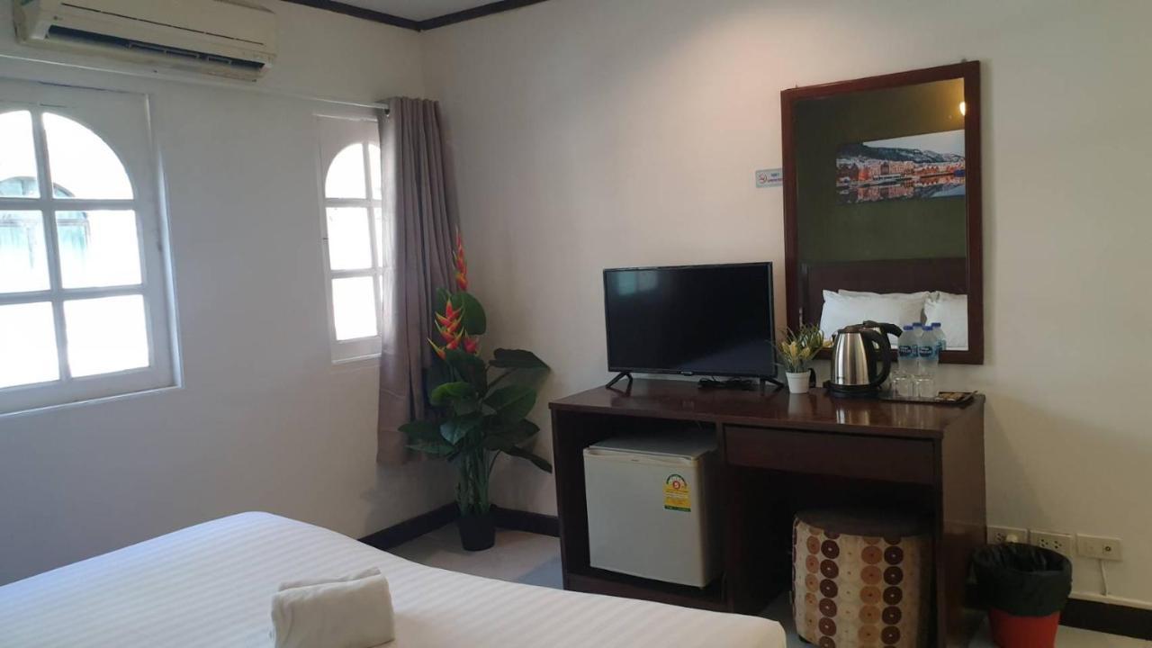 曼谷 Zen Sukhumvit33酒店 外观 照片